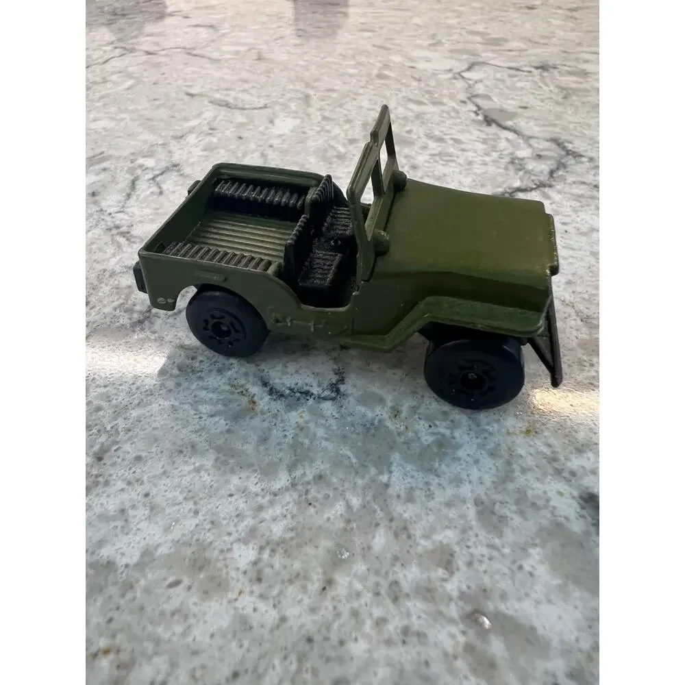 MATCHBOX Superfast Armoured Jeep Lesney No. 38 1976 Made in England JL